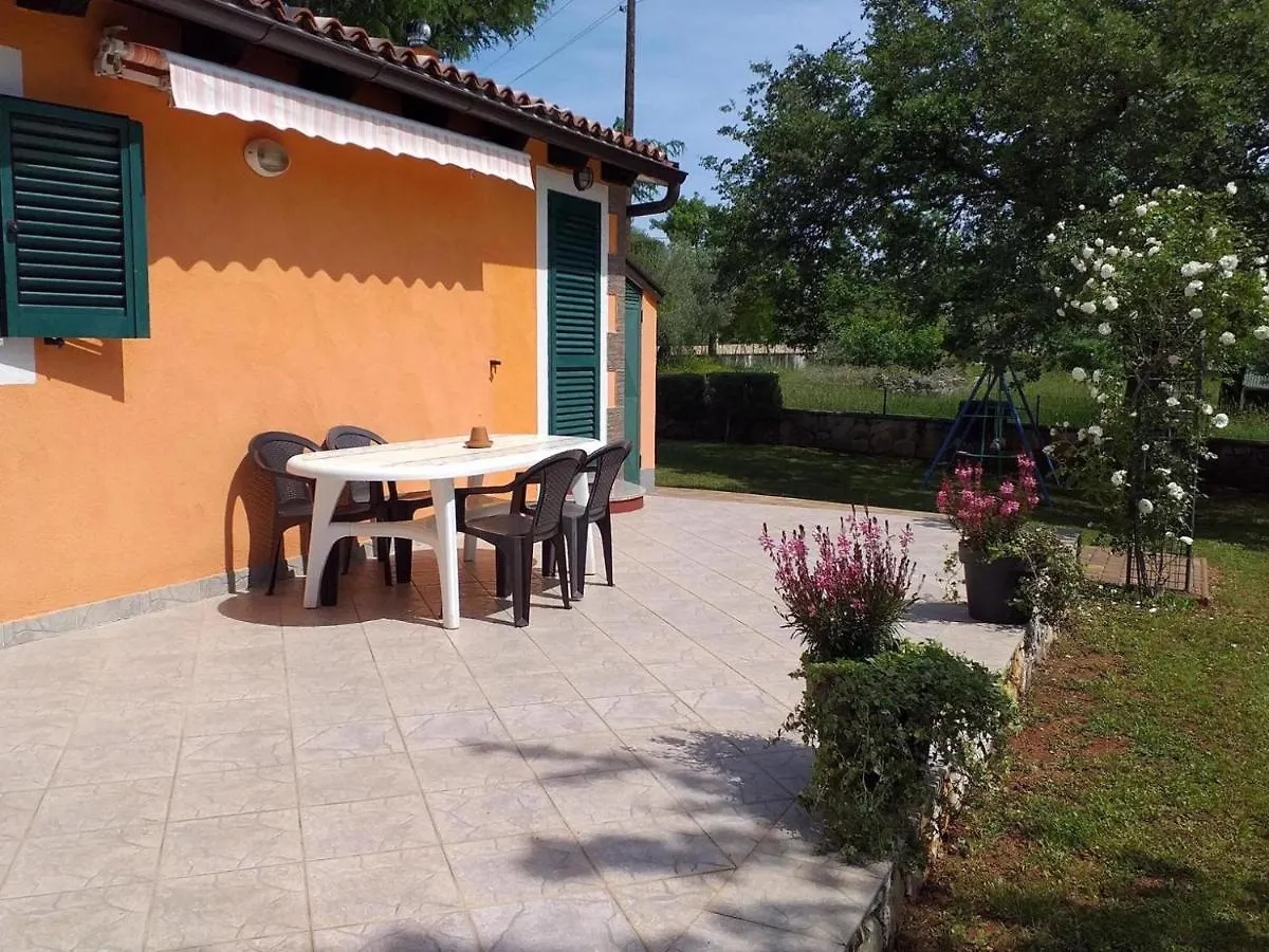 Holiday home Family Friendly House With A Parking Space Rovinj - 20540 Croatia