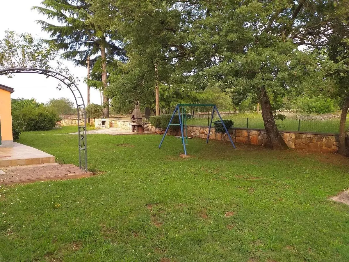 Family Friendly House With A Parking Space Rovinj - 20540