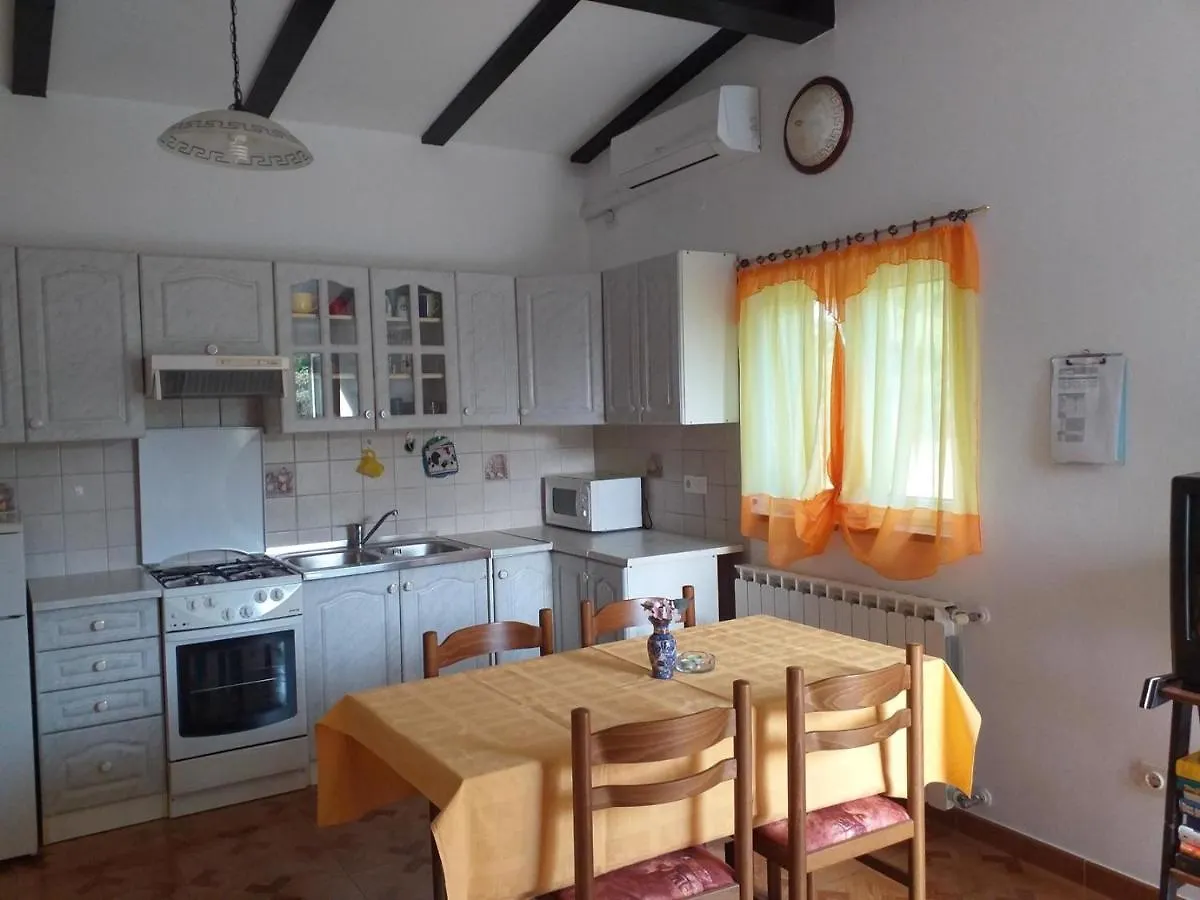 Holiday home Family Friendly House With A Parking Space Rovinj - 20540
